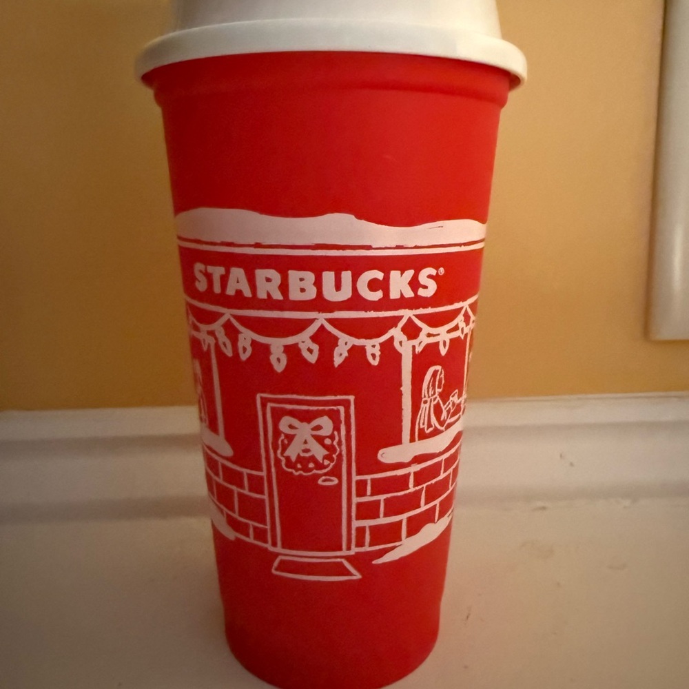 Brand NEW Starbucks Christmas
2025 Red Cup Day 16oz Xmas Holiday
Reusable Cup